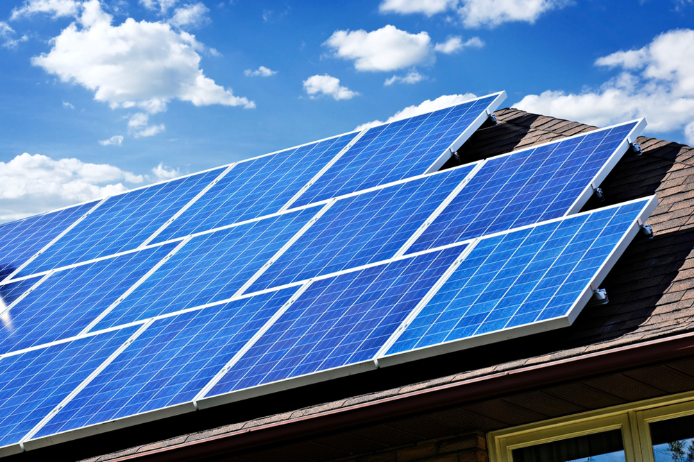 how much does solar energy cost per kilowatt hour