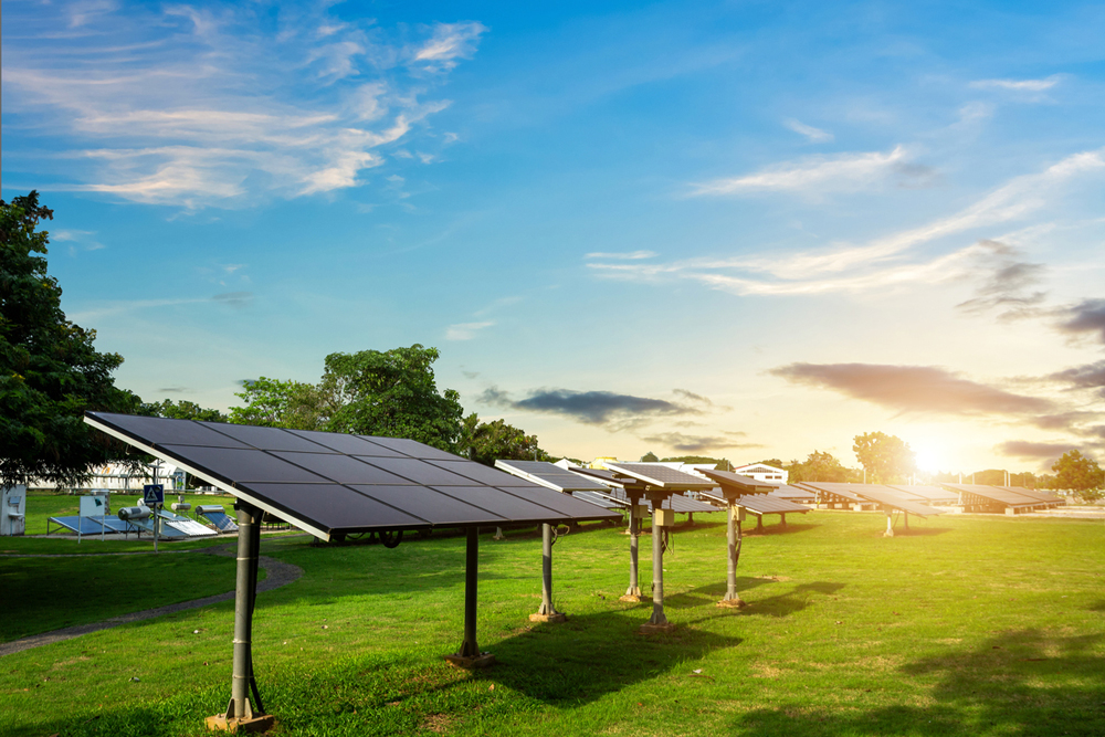 what makes solar energy green?