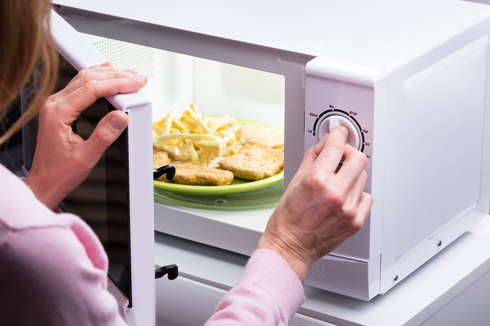 smallest microwave ovens available