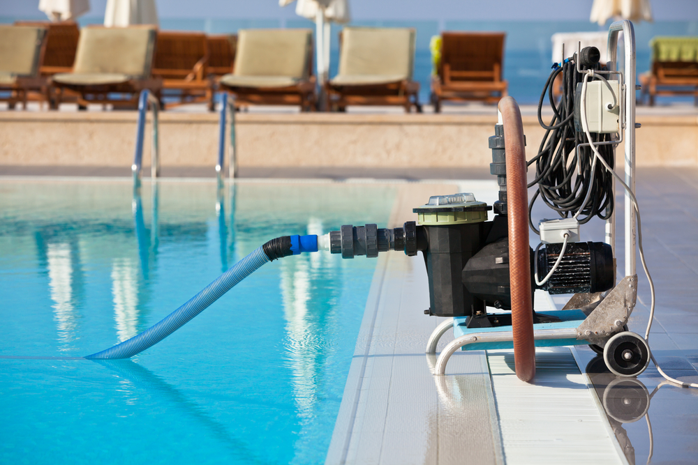 how much does it cost to run a pool pump per month